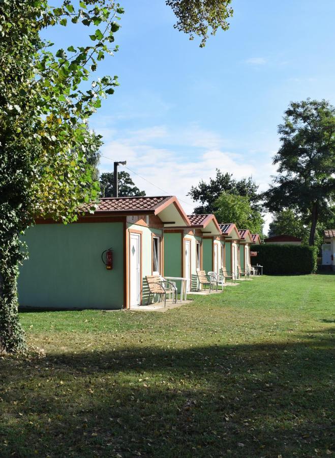 Marina Tynec N. L. - Kemp Tynec nad Labem Экстерьер фото